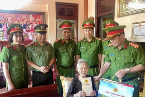 Quảng Ninh: tri ân những người có công với cách mạng dịp Quốc khánh 2/9
