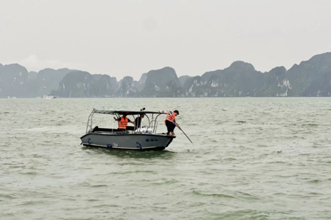 Quảng Ninh: tìm thấy thi thể cháu bé trong vụ lật tàu
