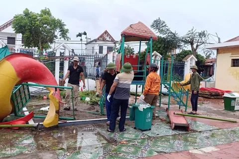 Hải Phòng: các trường học chủ động cho học sinh nghỉ để phòng tránh bão