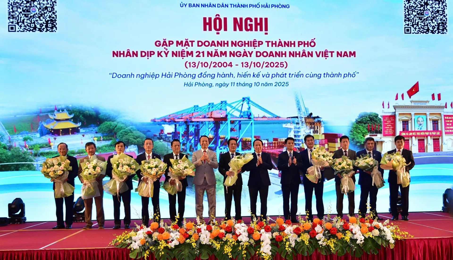 Hải Phòng: tôn vinh các doanh nghiệp nhân dịp kỷ niệm 21 năm Ngày Doanh nhân Việt Nam