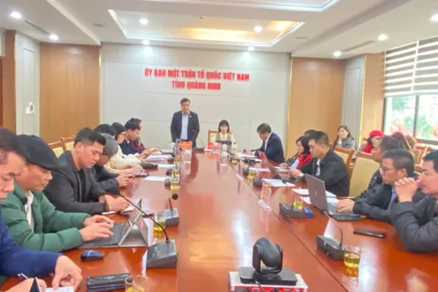 Quảng Ninh: sắp xếp hệ thống y tế giảm 126 đầu mối, nâng cao tuyến cơ sở