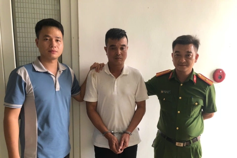 Quảng Ninh: bắt giữ đối tượng giả làm bác sĩ có dấu hiệu xâm hại trẻ em dưới 16 tuổi
