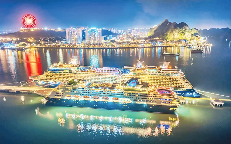 Khách du lịch Trung Quốc là điểm nhấn hàng đầu của Quảng Ninh