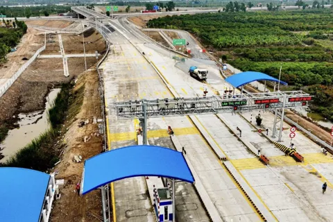Thu phí ETC tại nút giao đường tỉnh 390 - cao tốc Hà Nội - Hải Phòng