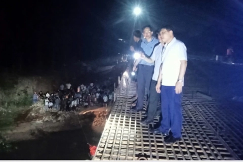 Quảng Ninh: 7 học sinh bị lũ cuốn trôi