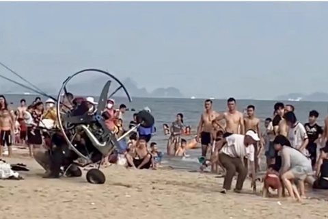 Một doanh nghiệp bị phạt 21 triệu đồng liên quan đến hoạt động dù bay