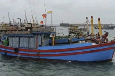 Quảng Ninh: tạm ngừng cấp phép tàu tại khu vực miền Đông do ảnh hưởng bão số 7