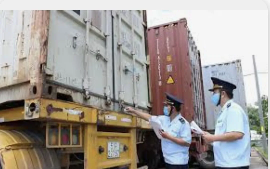 Chi cục Hải quan khu vực III kiên quyết đấu tranh phòng chống buôn lậu, gian lận thương mại