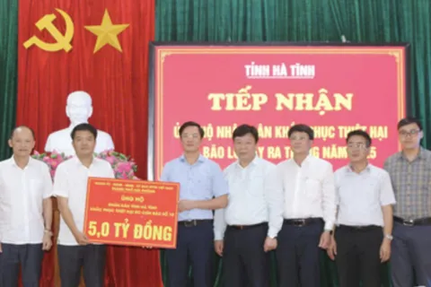 Hải Phòng hỗ trợ đồng bào khắc phục hậu quả bão số 10