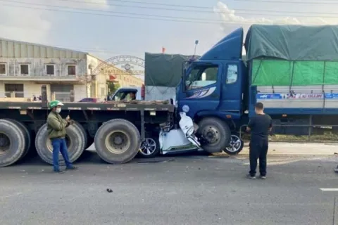 Hải Phòng: tai nạn giao thông liên hoàn trên Quốc lộ 5 khiến 3 người thương vong