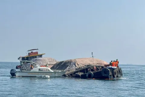 Hải Phòng: Đồn Biên phòng Cát Bà cứu thành công tàu vận tải đâm phải đá ngầm