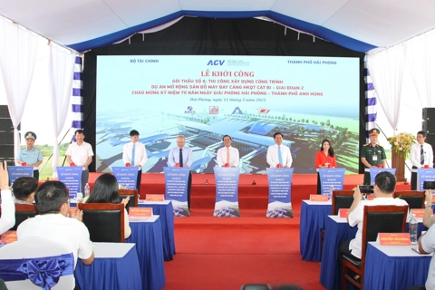 Khởi công Dự án mở rộng sân đỗ máy bay Cảng hàng không quốc tế Cát Bi - giai đoạn 2