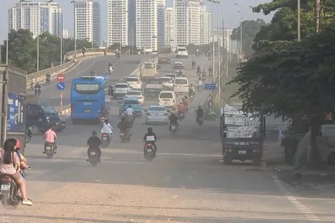 Kiểm soát ô nhiễm không khí Hà Nội: Chỉ chữa được bệnh khi nào bắt đúng bệnh