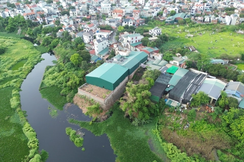 Cận cảnh loạt bãi thải, công trình đang xâm hại sông Đáy
