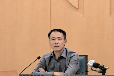 Sớm tháo gỡ vướng mắc để đưa các xe chở rác chuyên dụng mới nhập khẩu vào khai thác tại Hà Nội
