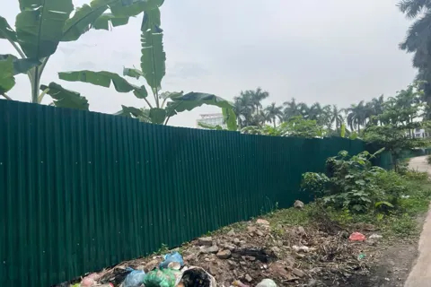 Ngỡ ngàng khi đất công ty bất ngờ được “quy chủ” cho người khác