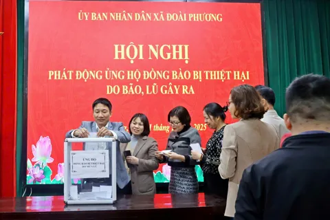 Xã Đoài Phương phát động ủng hộ đồng bào bị thiệt hại do mưa lũ
