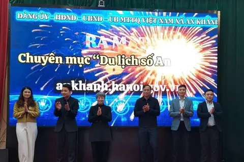 Xã An Khánh: Ra mắt trang “Du lịch số An Khánh” và phát động phong trào “Học tập số toàn dân”