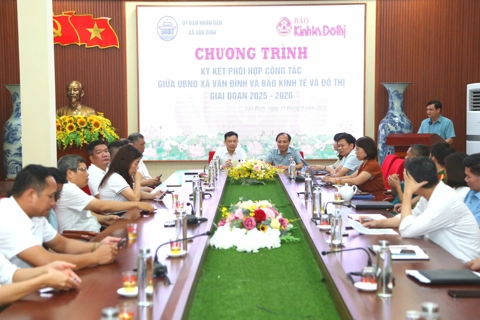Báo Kinh tế & Đô thị và xã Vân Đình ký kết phối hợp đẩy mạnh tuyên truyền
