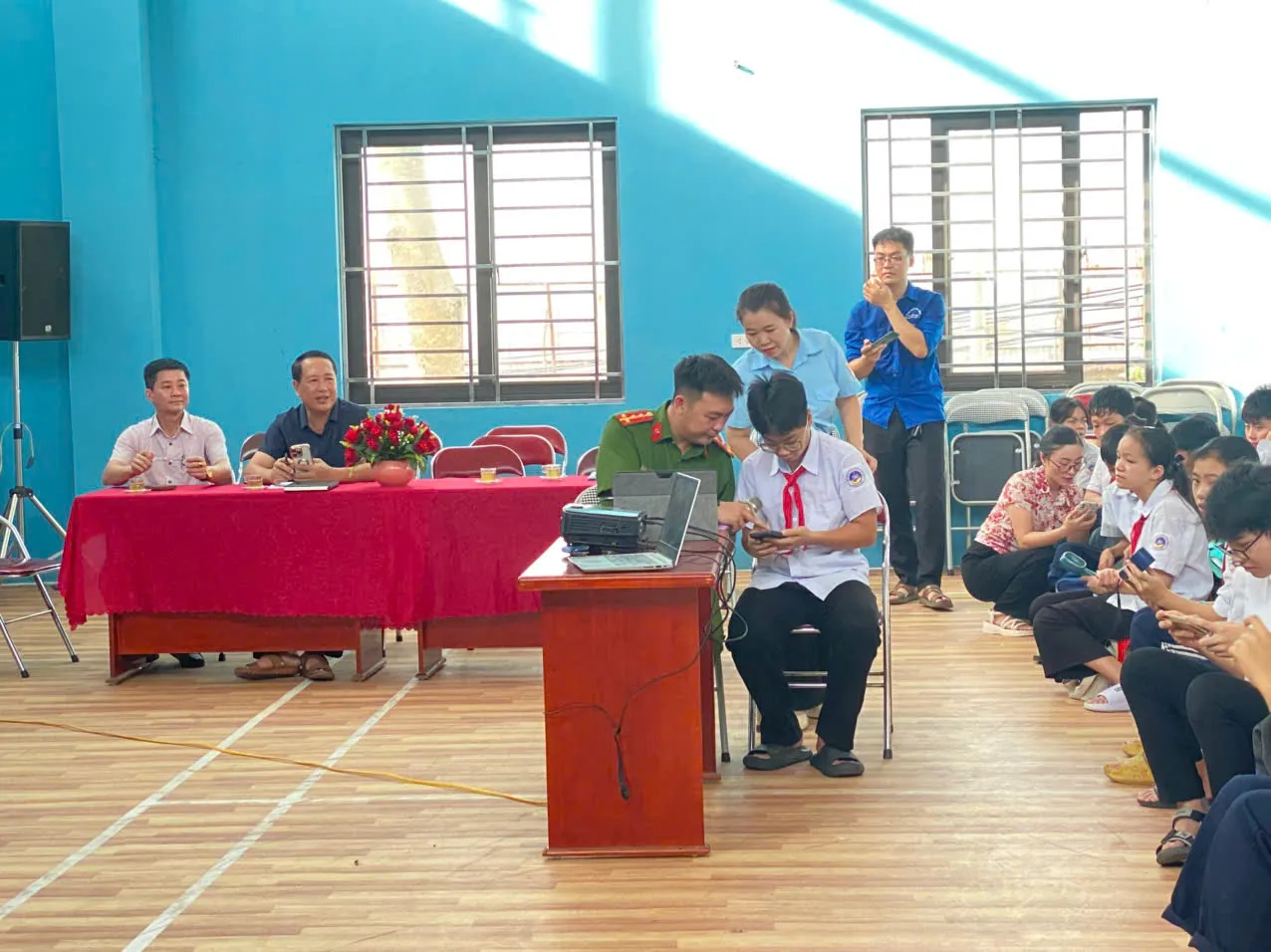 Xã Ứng Thiên: nâng cao nhận thức và năng lực chuyển đổi số toàn dân