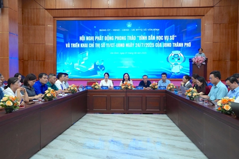 Vân Đình: triển khai Chỉ thị số 11 và phát động “Bình dân học vụ số”