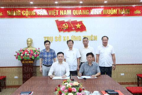 Báo Kinh tế & Đô thị và xã Ứng Thiên phối hợp đẩy mạnh tuyên truyền