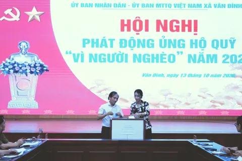 Xã Vân Đình phát động ủng hộ Quỹ “Vì người nghèo” năm 2025