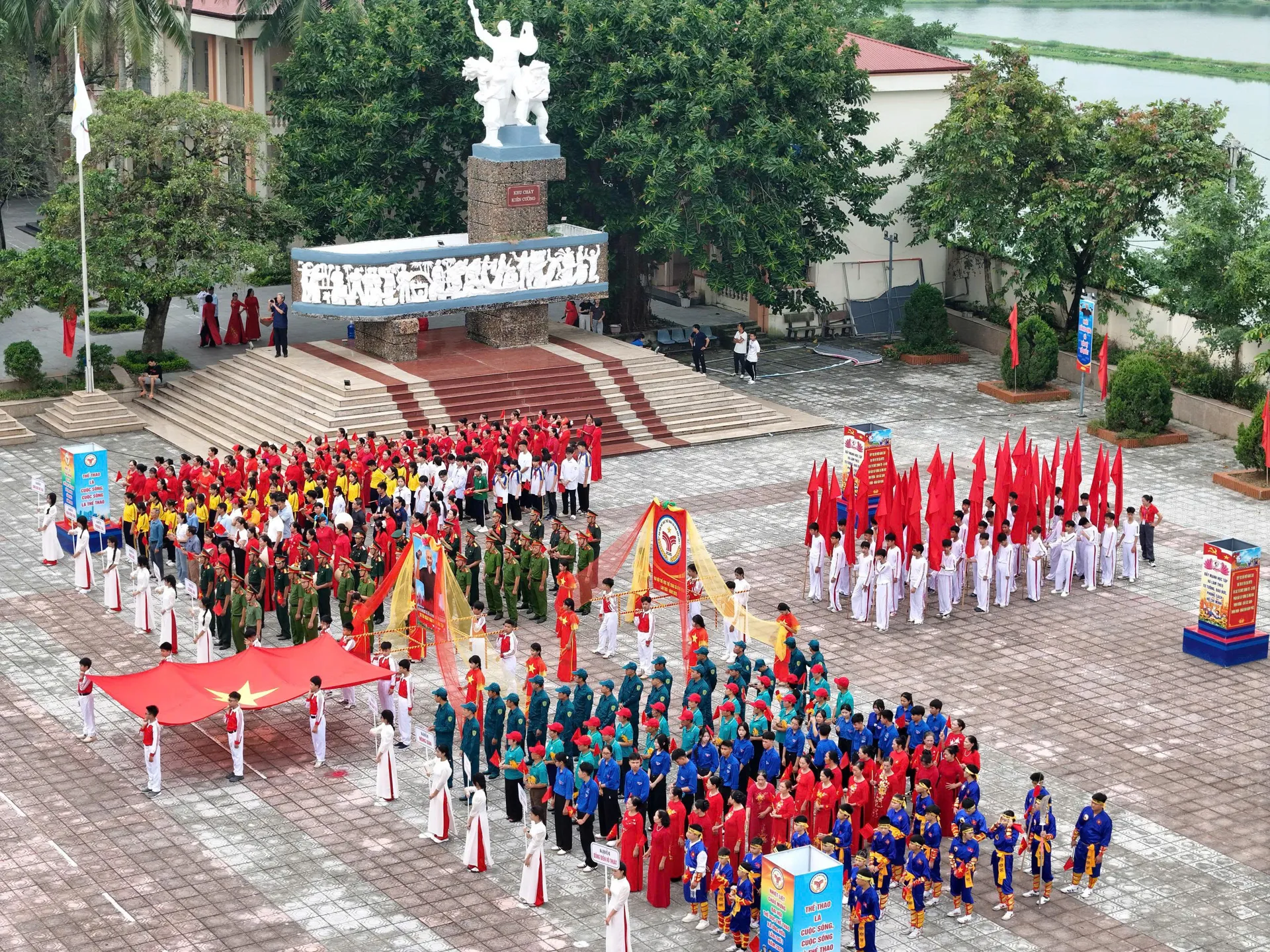 Khai mạc Đại hội Thể dục thể thao xã Ứng Hoà lần thứ nhất năm 2025