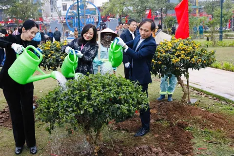 Xã Vân Đình phát động mô hình “Vân Đình nở hoa”