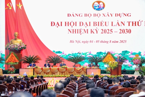Thủ tướng Phạm Minh Chính: Bộ Xây dựng cần nâng cao hiệu quả cuộc cách mạng về tổ chức bộ máy
