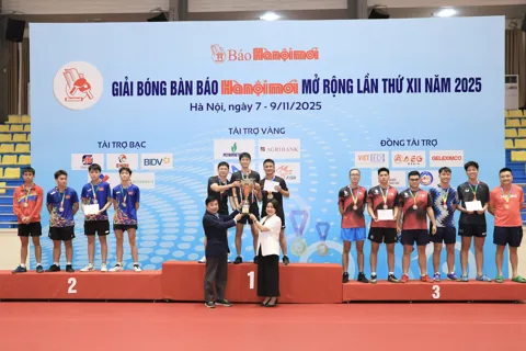Bế mạc Giải Bóng bàn Báo Hànộimới mở rộng lần thứ XII