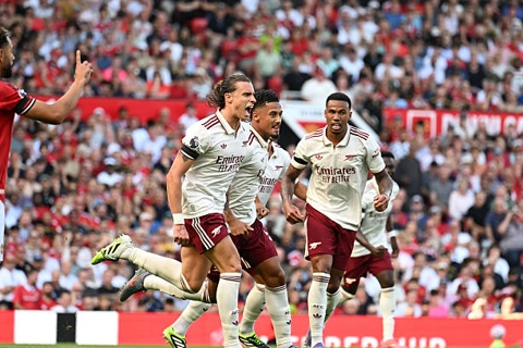 Trực tiếp bóng đá Arsenal vs Leeds lúc 23 giờ 30 hôm nay 23/8