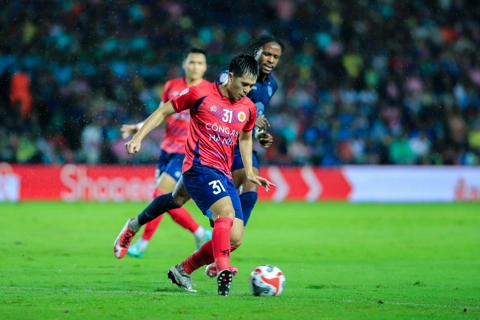 CAHN thua Buriram United, lỡ hẹn vô địch trên đất Thái Lan