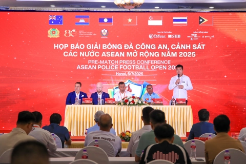Cựu tuyển thủ Việt Nam dự giải công an, cảnh sát ASEAN mở rộng 2025