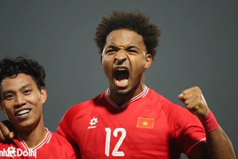 Tiền đạo Nguyễn Xuân Son trở lại tuyển Việt Nam