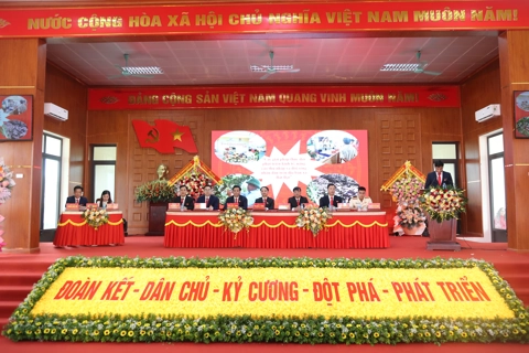 Xây dựng xã Bất Bạt phát triển toàn diện, văn minh, hạnh phúc
