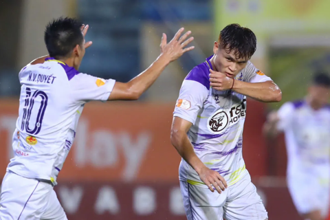 Vòng 23 V-League 2024-2025: Hà Nội FC thắng đậm TP Hồ Chí Minh