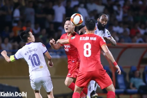 Vòng 24 V-League 2024 - 2025: HAGL gặp SHB Đà Nẵng, Hà Nội FC đối đầu CAHN

