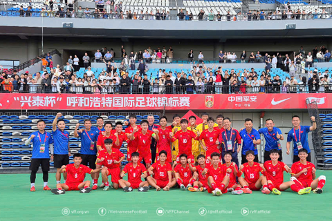 HLV Cristiano Roland: “Cầu thủ U16 có thể tự hào về tinh thần Việt Nam”