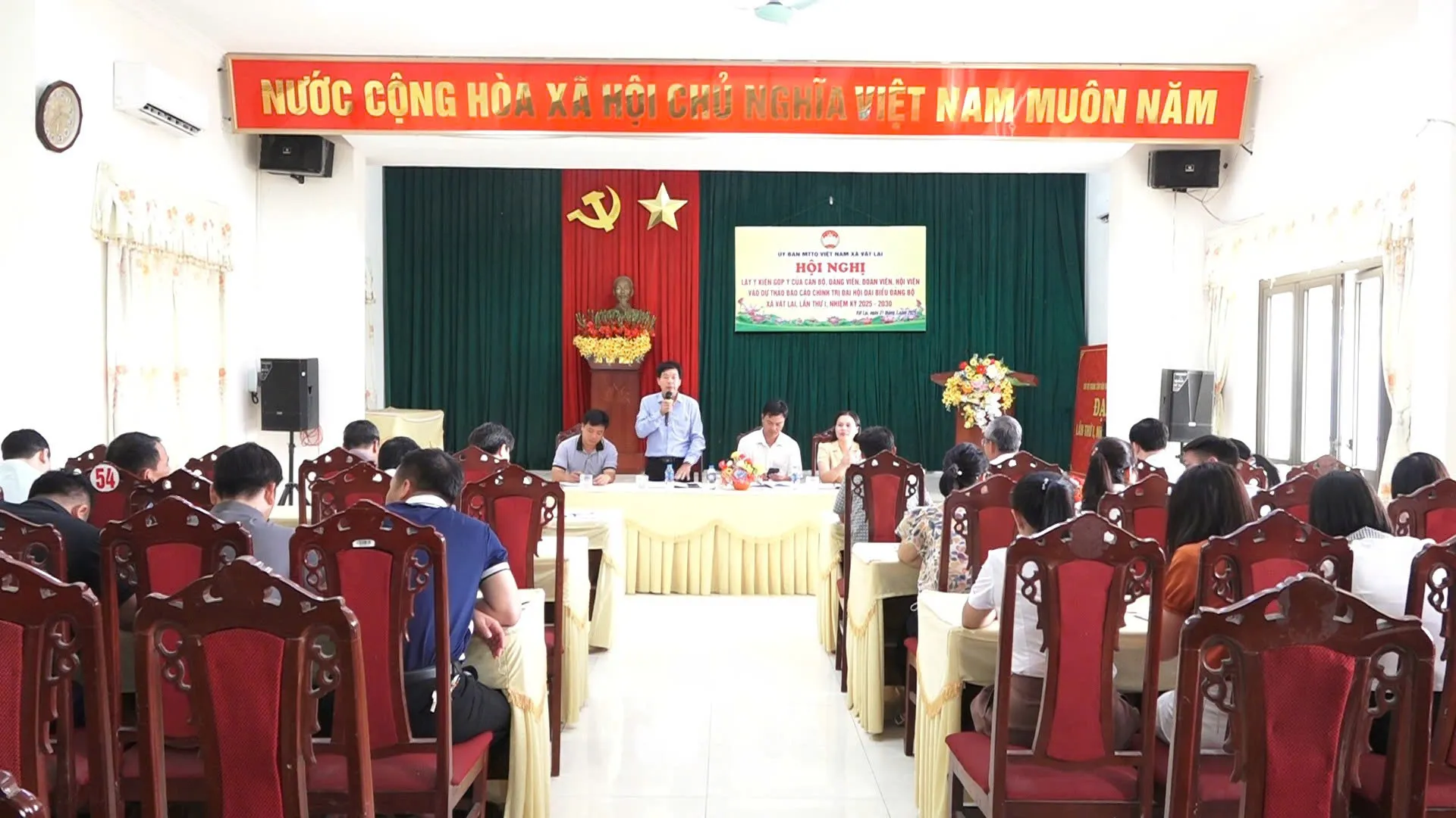 Xã Vật Lại: góp ý xây dựng văn kiện Đại hội Đảng bộ xã lần thứ I
