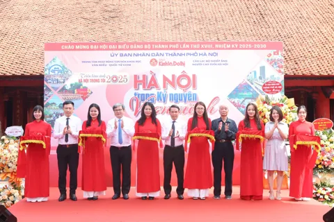 Triển lãm ảnh "Hà Nội trong tôi" 2025: điểm hẹn văn hóa của người yêu Thủ đô
