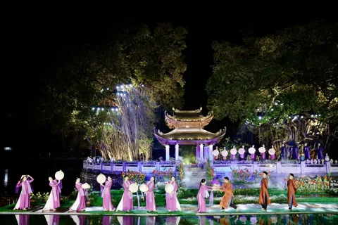 Hà Nội: hội nhập văn hóa gắn chặt với phát triển du lịch bền vững