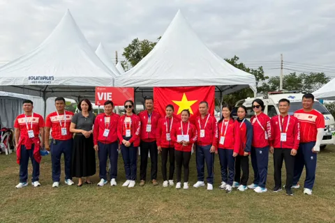 Đoàn Thể thao Việt Nam có tấm Huy chương Vàng đầu tiên tại SEA Games 33