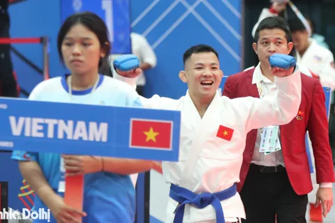 Nhà vô địch thế giới Jujitsu Đào Hồng Sơn giành Huy chương Đồng SEA Games 33