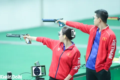 Thu Vinh và Quang Huy thất bại trước Indonesia, không thể "chạm vàng" SEA Games 33