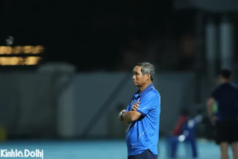 HLV Mai Đức Chung bức xúc về công tác trọng tài tại SEA Games 33