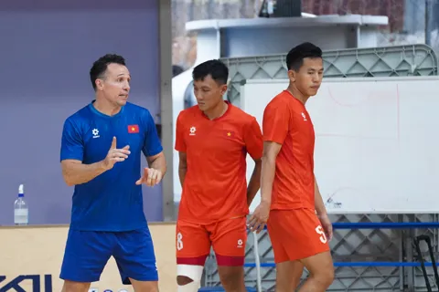 HLV Diego Giustozzi chuẩn bị gì cho tuyển futsal Việt Nam tại SEA Games 33?