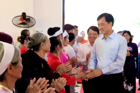 Bí thư Thành ủy Hà Nội Nguyễn Duy Ngọc dự Ngày hội Đại đoàn kết toàn dân tộc tại xã Ba Vì