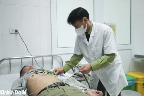 Dấu ấn số hóa y tế ở xã đảo Minh Châu
