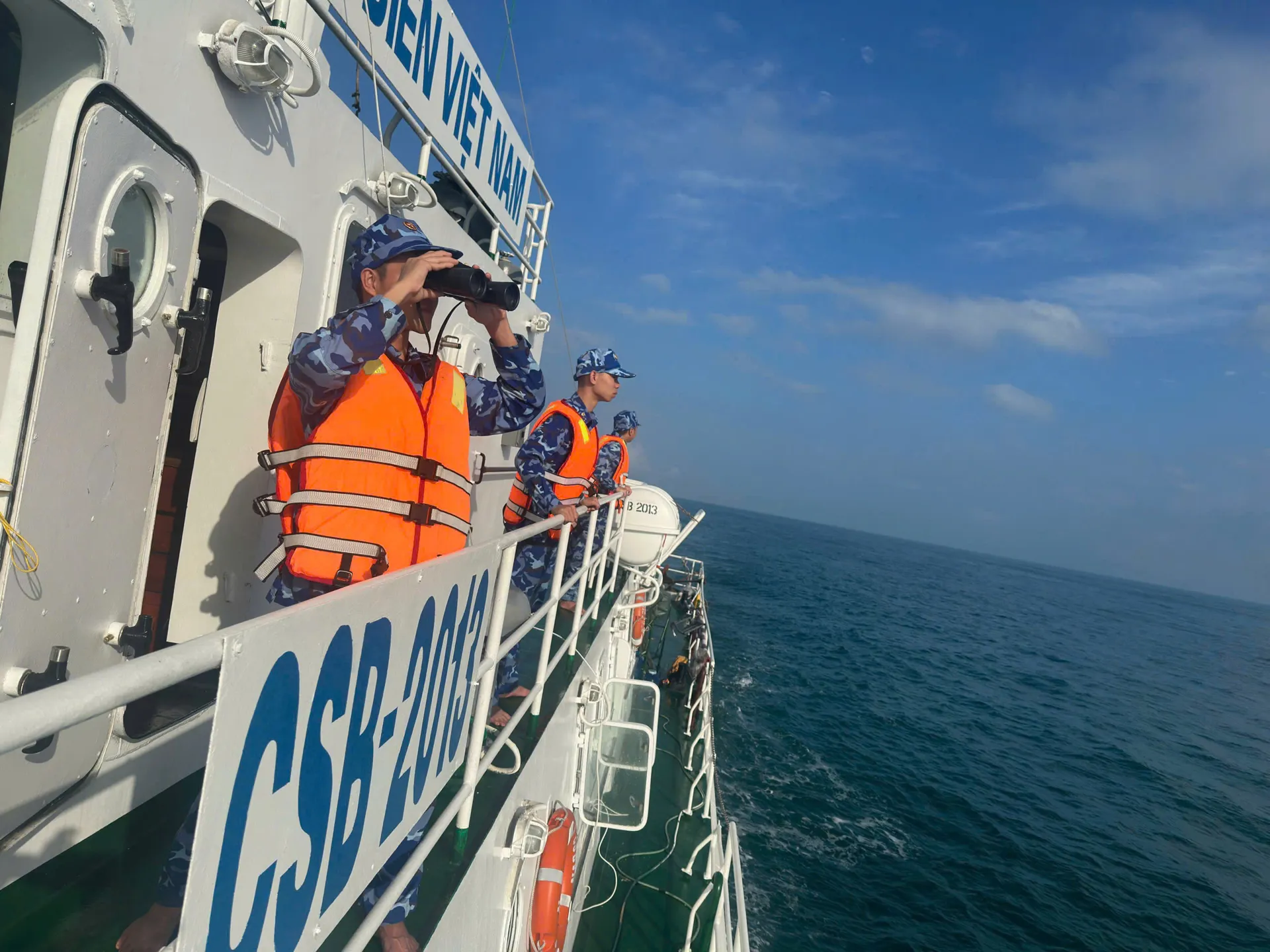 Hướng về Đại hội XIV, Cảnh sát biển Vùng 2 chắc tay súng trên các hải trình